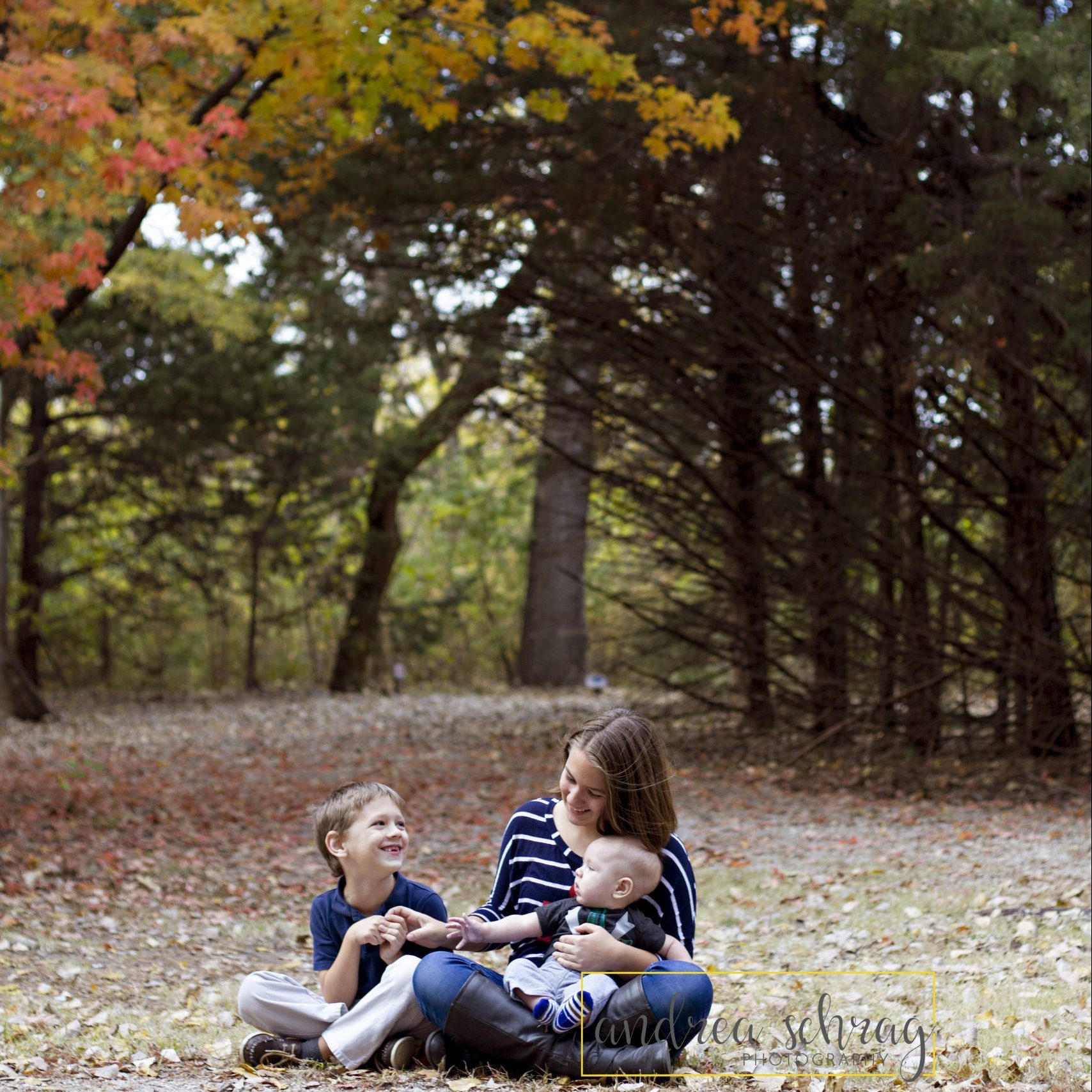 3 kids fall session at Dillon Nature Center