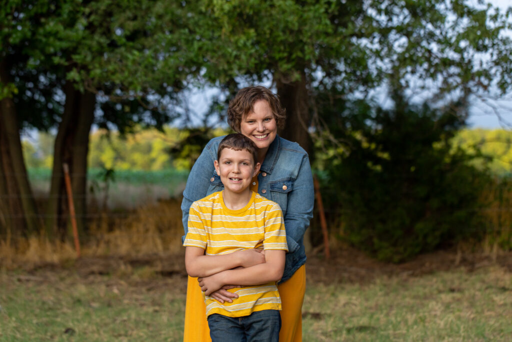 rural family photo session - mom and son